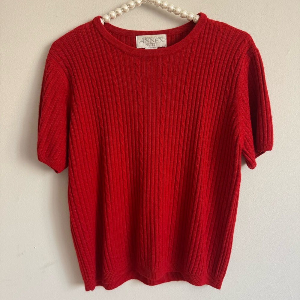 casual corner red cable knit tshirt